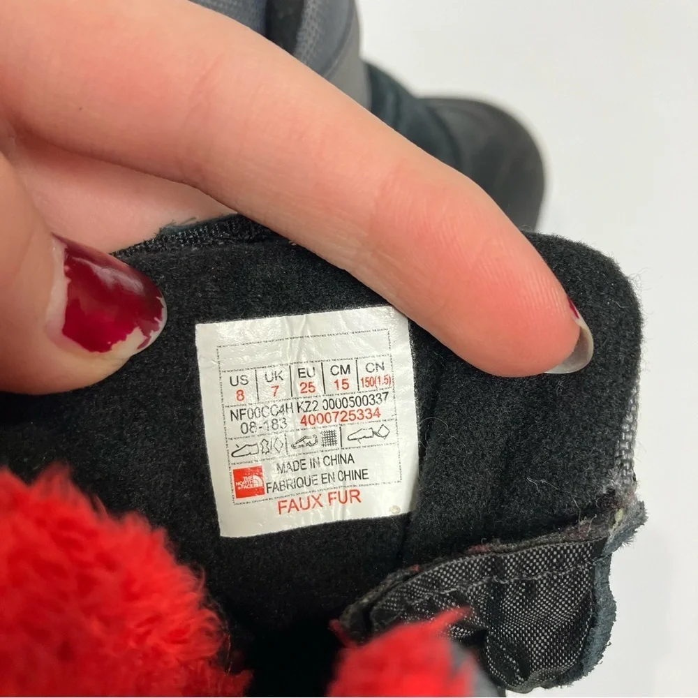 The North‎ Face Alpenglow IV black insulated winter boots size 8